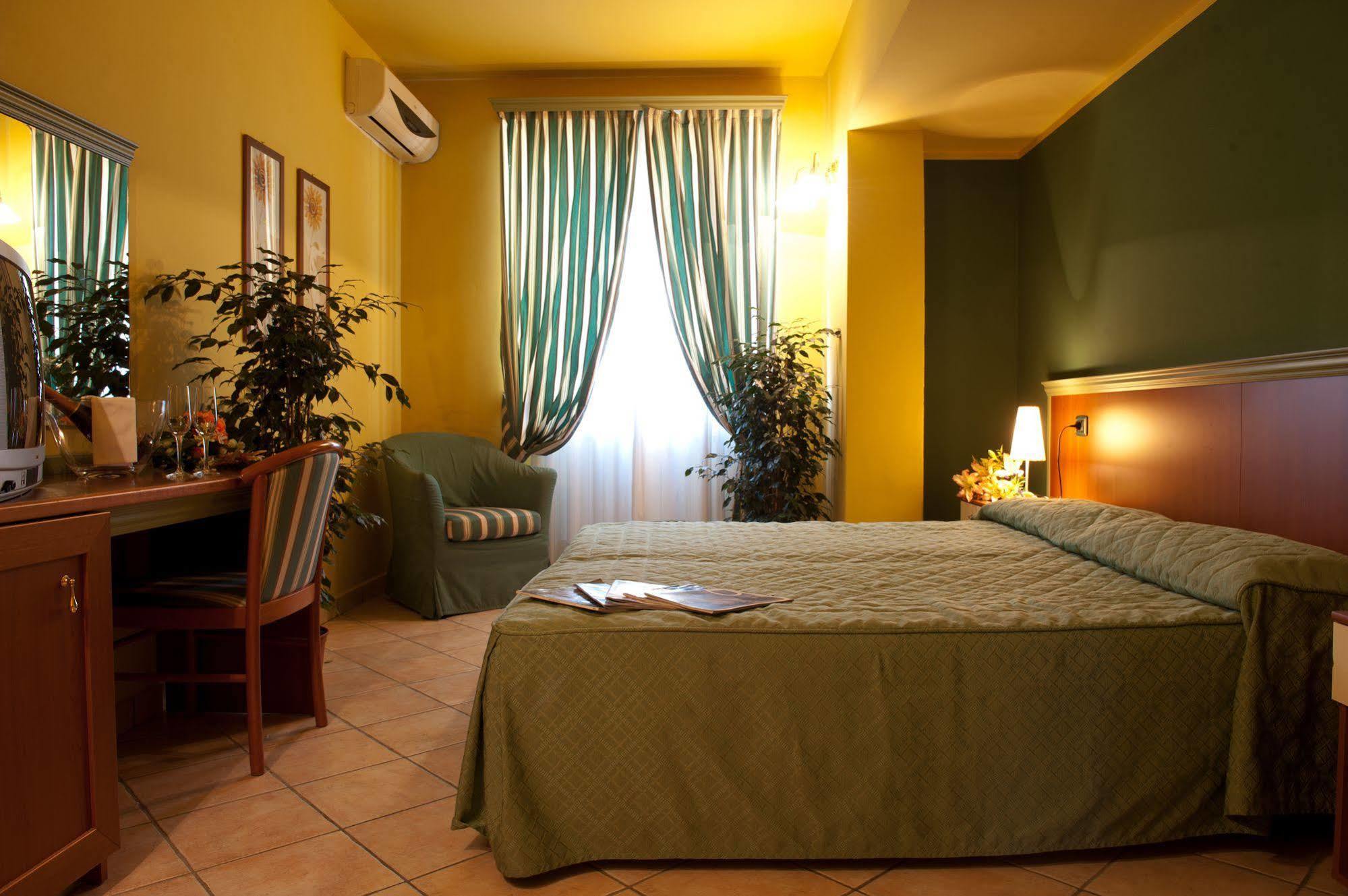 Villa Giglio Arsago Seprio Εξωτερικό φωτογραφία