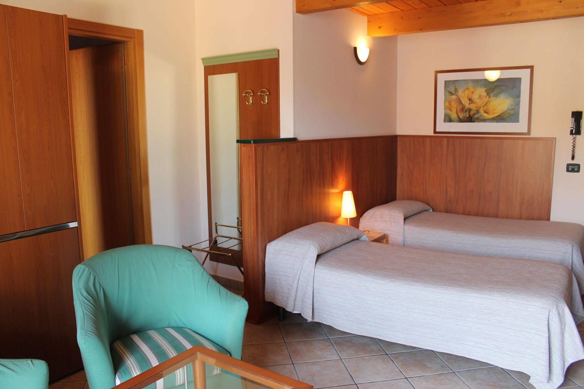 Villa Giglio Arsago Seprio Εξωτερικό φωτογραφία